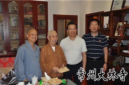 文章附图