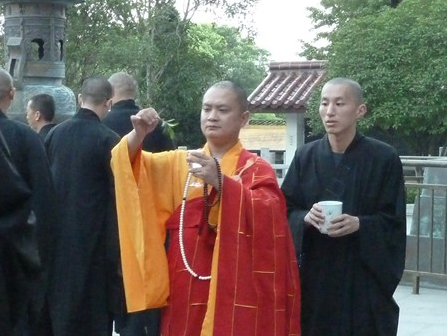 文章附图
